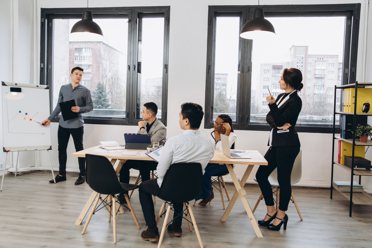 Mobile Development Company in UK: 7 Things Businesses Should Consider Before Hiring One