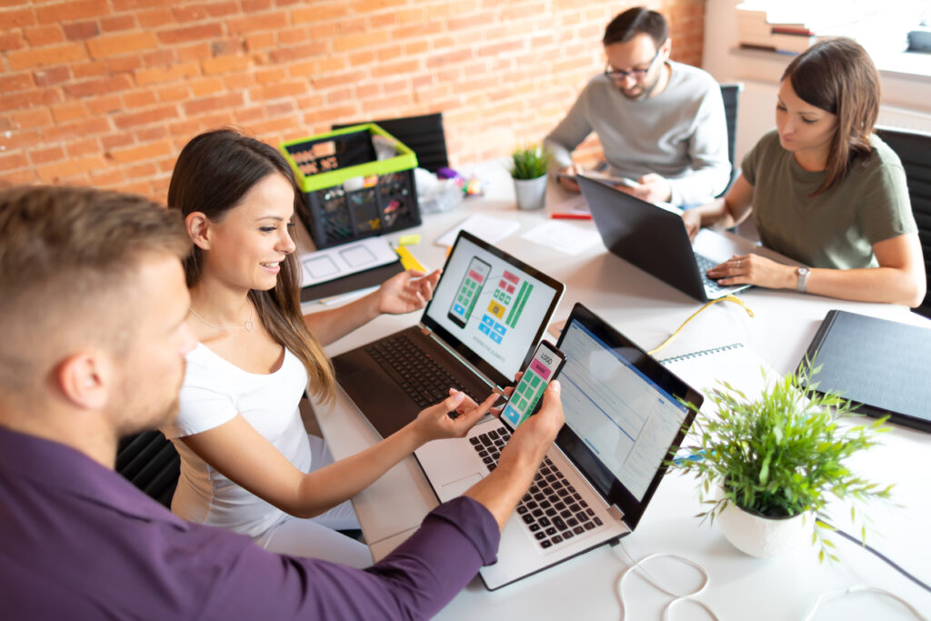 Flutter mobile app development company building cross-platform applications
